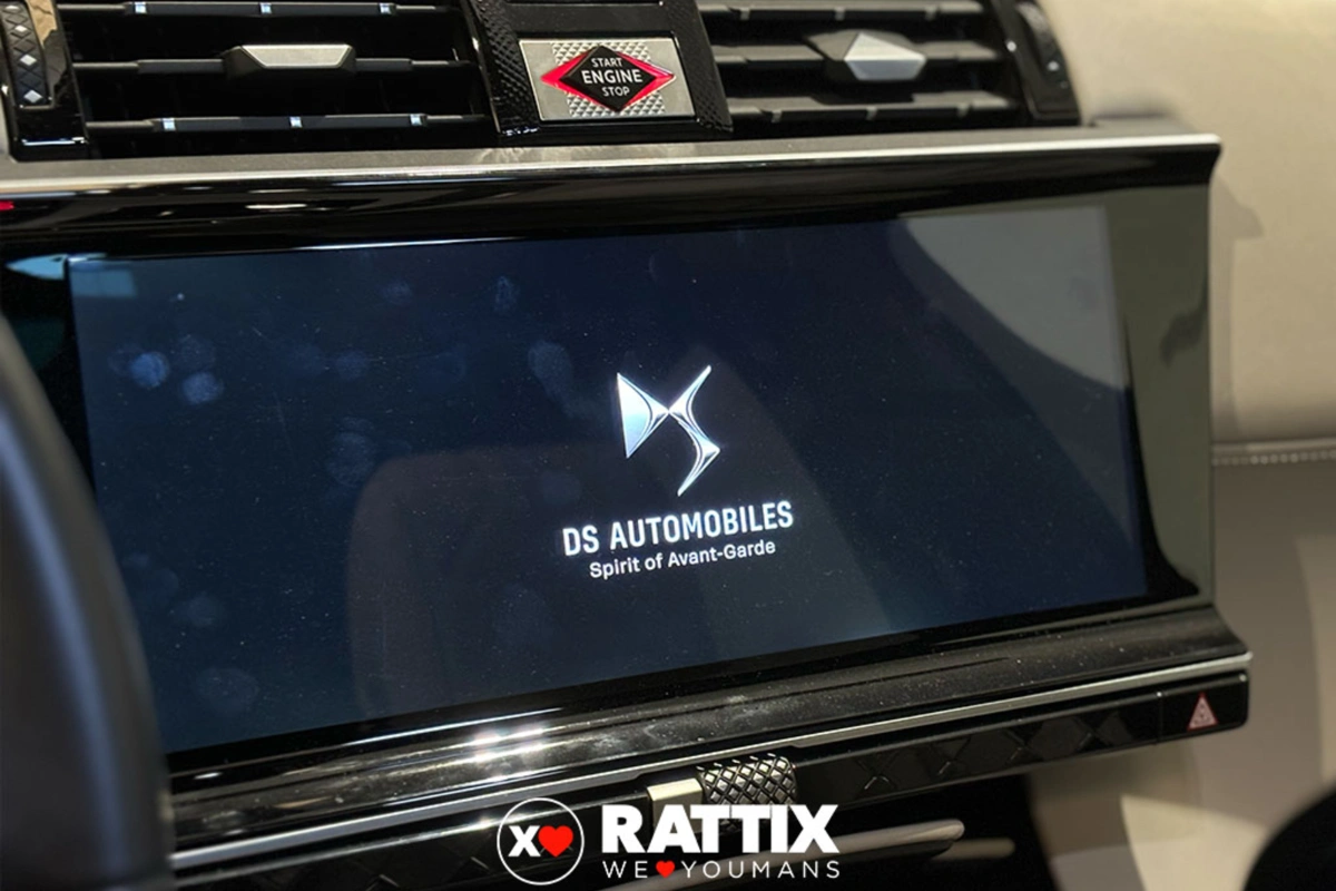 DS7  1.6 e-tense phev La Premiere 4x4 360cv auto DS7 1.6 e-tense phev La Premiere 4x4 360cv auto